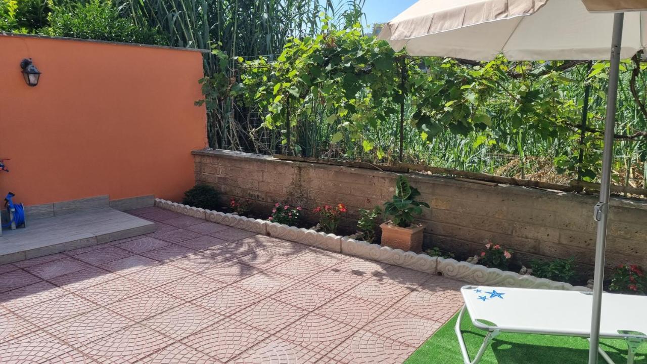 Bnb The Station Nettuno Buitenkant foto