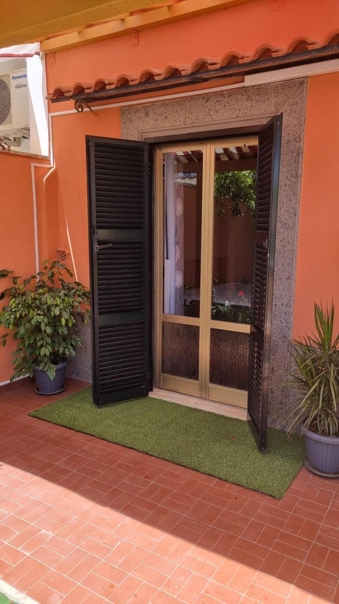 Bnb The Station Nettuno Buitenkant foto